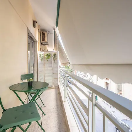 Apartment Nina,1 Minute From Metro Station